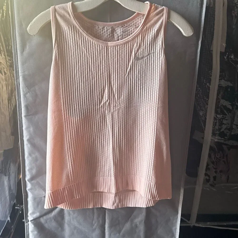 Nike Infinite Sports Tank Top Dri Fit Size Medium